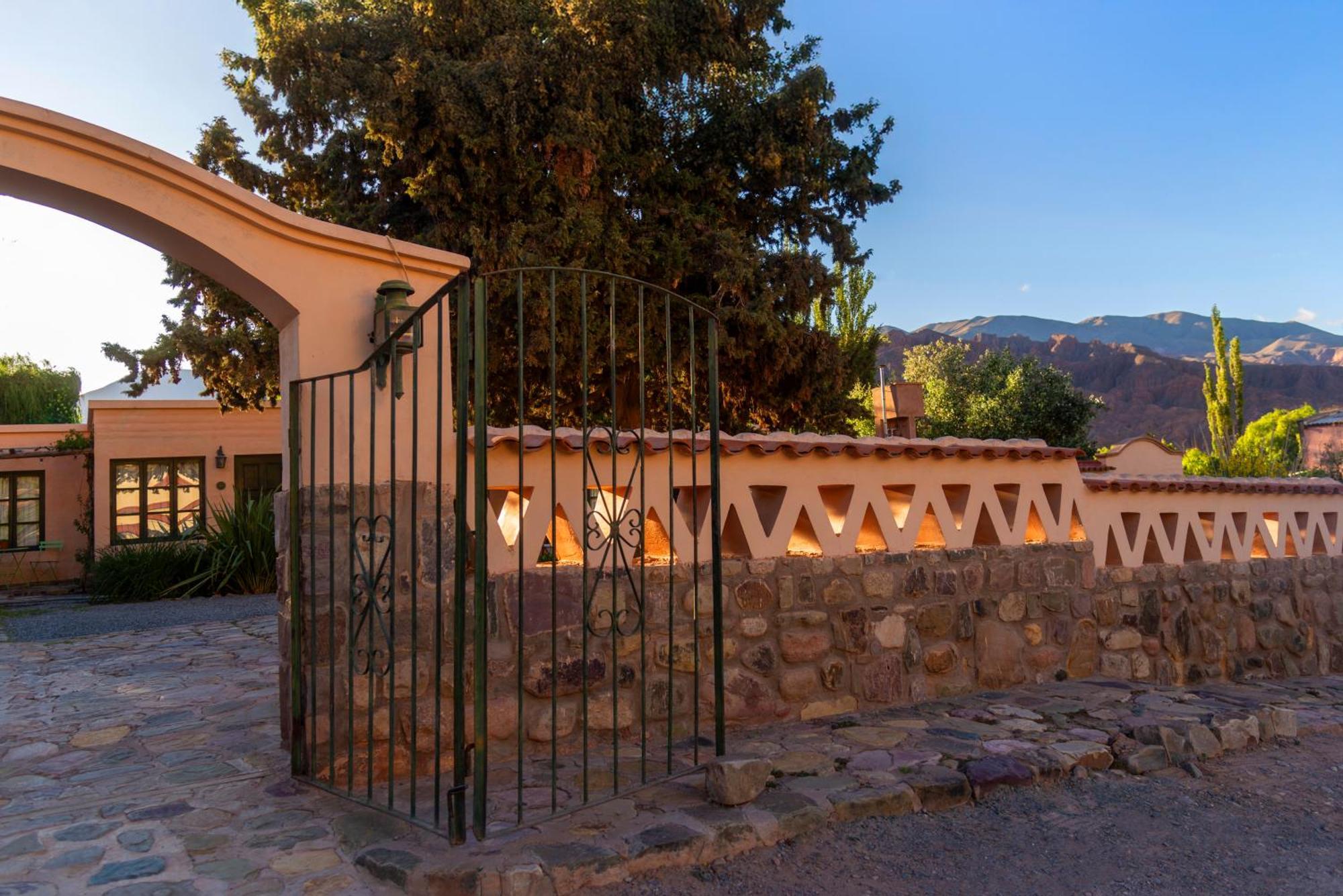 Los Arcabuceros Casa Hotel Boutique Tilcara Luaran gambar